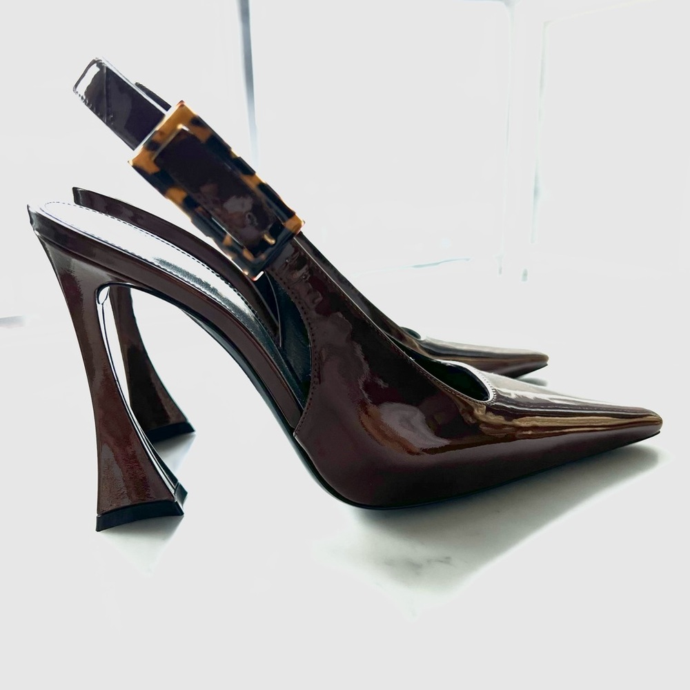 Saint Laurent Dune Slingback Pumps - Picture 15 of 16